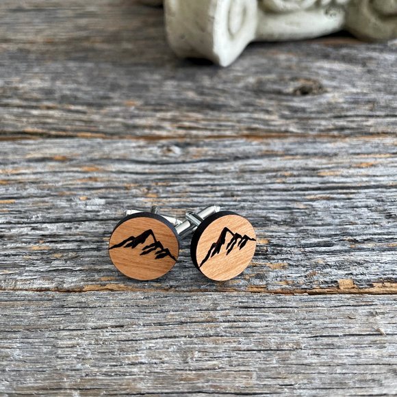 Wood cufflinks, cuff links for Guys, Dads, Groomsmen, mountain range, hi… - Picture 1 of 3